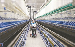 甘肅紀檢監(jiān)察網(wǎng) 禮贊70年 系列報道 從多快好省到新發(fā)展理念