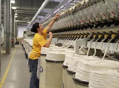 棉紡產(chǎn)業(yè)鏈驚現(xiàn)價格傳導(dǎo)失靈 上游漲聲起，下游冷風吹